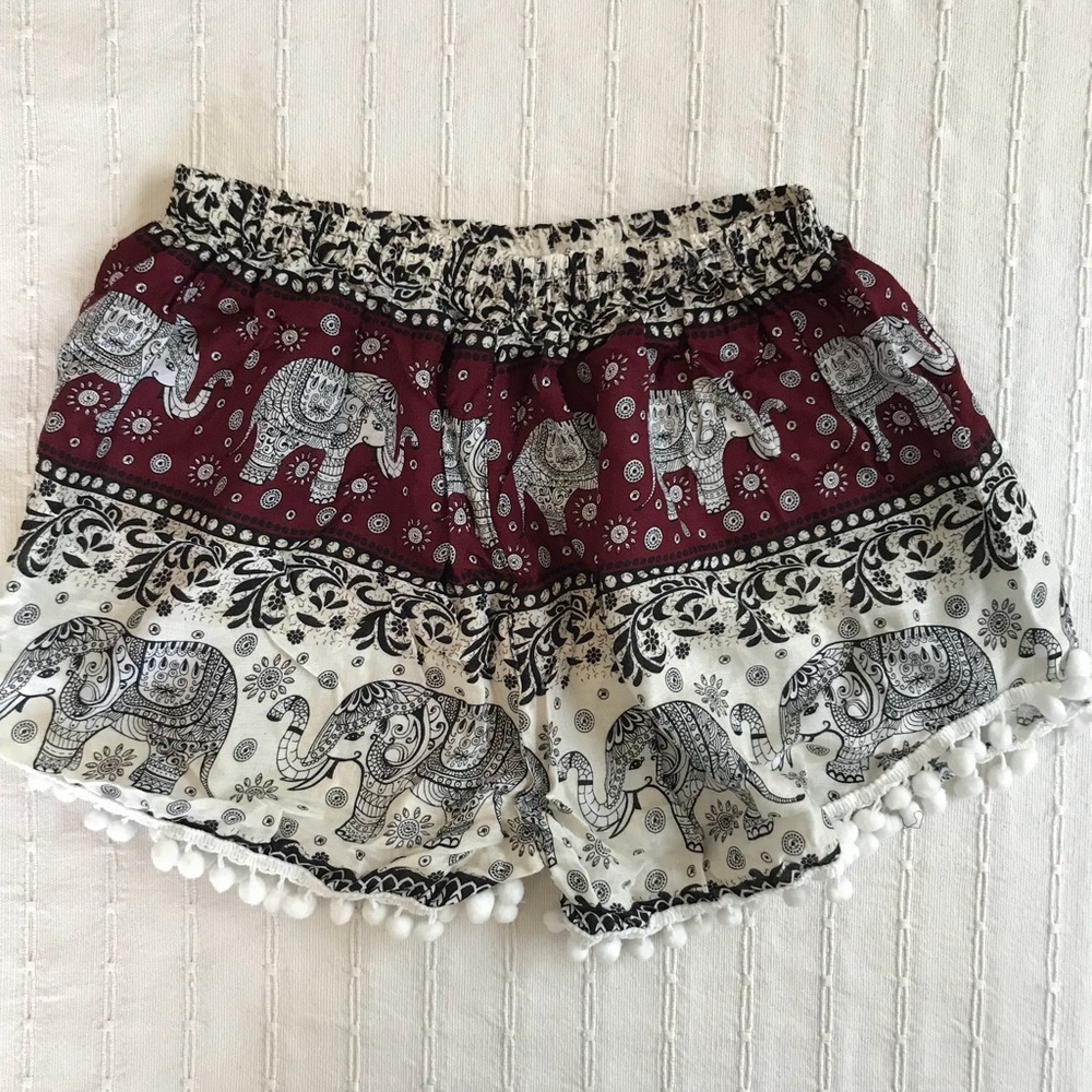 Pom pom shorts